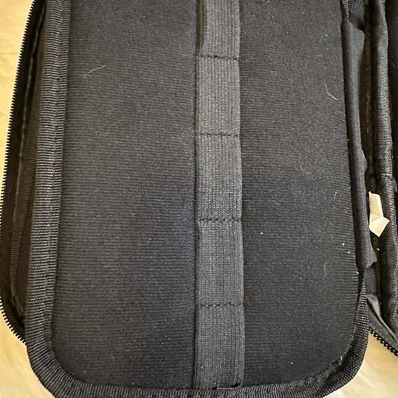 💙3/$20 Pacmaxi Black Travel Organizer for IWatch bands - Picture 7 of 10